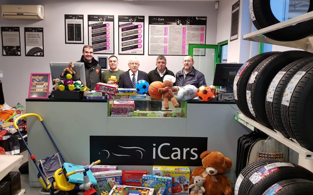 Recogida de juguetes por parte de iCars para la Asociación